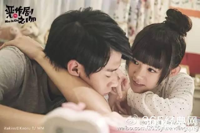 3岁男孩从6楼坠落,过路男子快步上前双手接住,橙柿互动连线当地:孩子平安